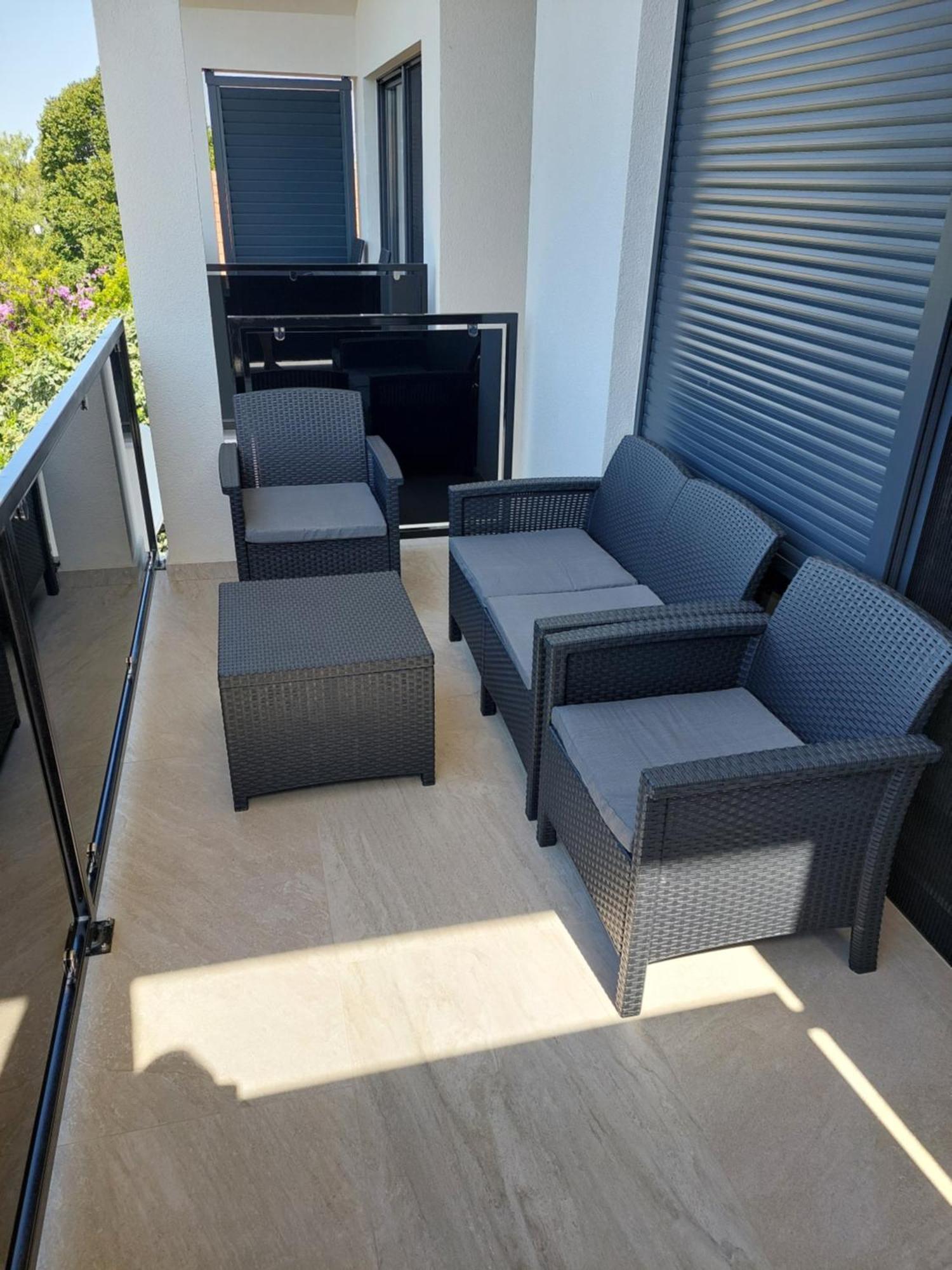 Apartmani Karla Paklenica Starigrad Paklenica Exterior photo