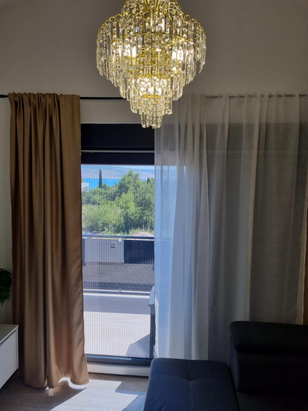 Apartmani Karla Paklenica Starigrad Paklenica Exterior photo